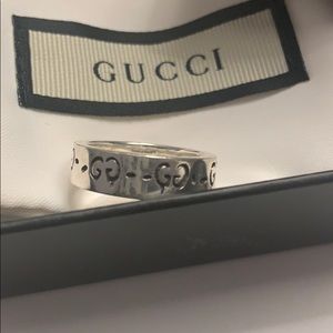Gucci Ghost Ring